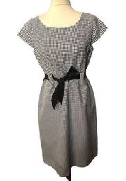 Dressbarn houndstooth black and white sheath dress with slight cap sleeves size