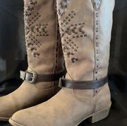Maurices boots