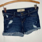 Hollister  midi shorts distressed jean shorts size 25