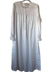 Vintage Intimate Essentials Long Modest White Night Gown Medium