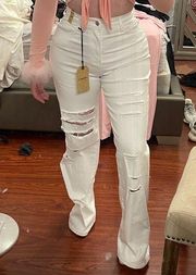 Vibrant white jeans