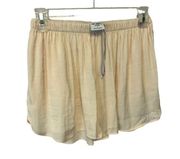 Van Wrinkle & Co. cream colored lounge, pj shorts ladies size Small