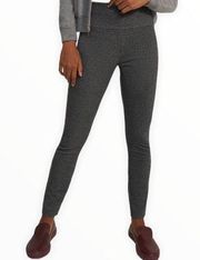 Theory Yoke High Rise Ankle Length Legging in Grey Marled Compact Knit