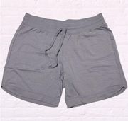 St. John gray Bermuda shorts XL