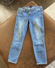 Paige Verdugo Crop / Medium wash / Size 29