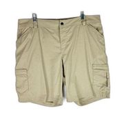 Co Women's Dry On The Fly 10" Shorts Size 18 NWT Khaki