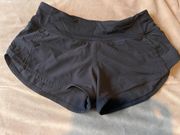 Lululemon Speed Up Shorts 2.5