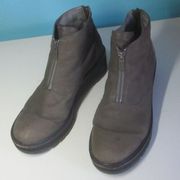 Eileen Fisher Casey Chukka Boot Size 9.5