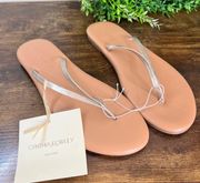 NWT  Cora Flip Flops 9 Silver Faux Leather Crocodile Thong Sandals