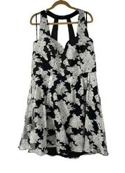 City Chic Mono Dream Black White Floral Chiffon Fit and Flare Dress Sz 22