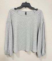 Grey Scoop Neck Lace Shoulders Balloon Sleeve Knit Blouse- Size Small