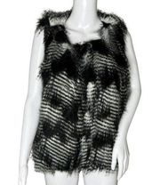 Roommates Vest Womens Large Nimoy Faux Fur Vest Rocker Edgy Urban Chic Mob Wife