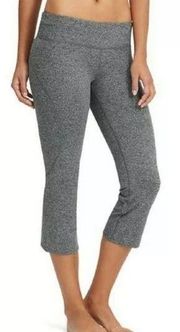 Athleta  Work It Out Capri Gym Pants Gray ST