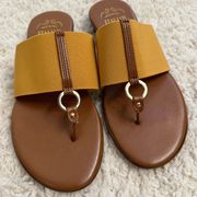 Italian Shoemakers Sandals Selah Sz 8 Mustard