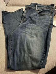 1481-NYDJ 22w NWT-Billie mini bootcut 32 inches long