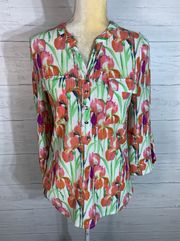 Iris floral 3/4 sleeve top size Small