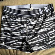 Under Armour  Black/White Spandex