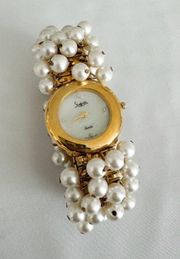 Designated  Pearl Gold Watch