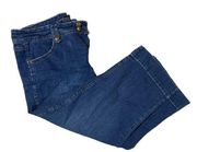 Charter Club Women’s Pants Blue Size 10 Denim Capri Medium Wash Stretch Zipper