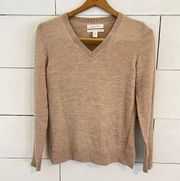 Ellen Tracy 100% Extra Fine Merino Wool V Neck Sweater. Size Medium.