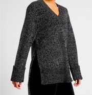 Shasta V-neck Sweater Heathered Black  size Small