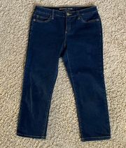 Michael Kors size 4 skinny dark wash cropped Capri blue jeans