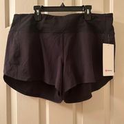 Lululemon NWT  Speed Up Mid Rise Short 4” Lined Size 12 Black