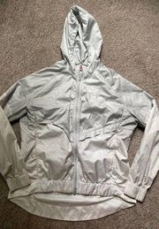 Nike women’s large windbreaker jacket