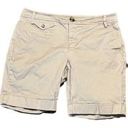 DKNY mid rise, shorts, women’s size 2, light, weight, pockets