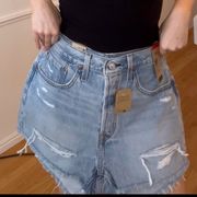 NWT Levis Classic 501 Jean Shorts