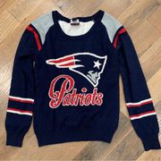 NFL Official  New England Patriots Glitter Blue Collectible SweaterSize Small