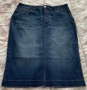 NWT  Blue Knee Length Pencil Jean Skirt, size 3X Plus