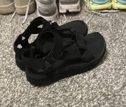 Women’s Black Platform s Size 6