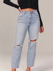 Abercrombie & Fitch  The Mom High Rise Curve Love Busted Knee Jeans Blue 0/ 25