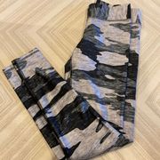 Terez Thick Band Black/White Camouflage Leggings