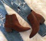 American Eagle 🦅 suede booties