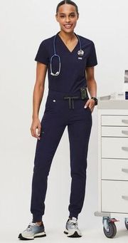 NWT Figs Scrub Set Catarina One-Pocket Top M & Zamora Jogger Pants Navy S