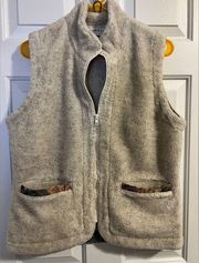 Orvis Fleece Vest,‎ size Medium