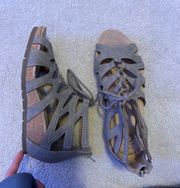 Grey/Brown Sandals