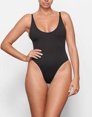 SCOOP NECK ONE PIECE Swimsuit size large