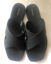 Forever 21  sandals black size 9