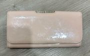 Ted Baker Wallet in nude closure