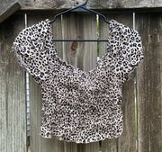 Cheetah Print puff Sleeve Crop Top