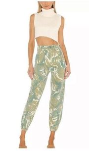 Mother The Wrapper Patch Springy Jeans in Tropical Camo Size 28