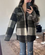 Volcon Plaid Sherpa Jacket Small