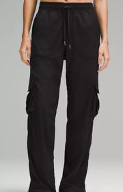 dance Studio Relaxed Fit MR Cargo pant