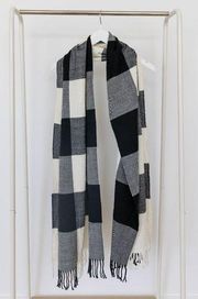 Black and White Large Check Scarf