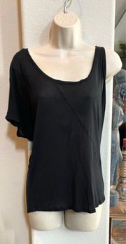 Like new sheer stretchy  Los Angeles blouse. Sz M