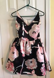 Charlotte Russe Black Floral Homecoming Dress