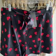 Women Heart Shorts XL NWT